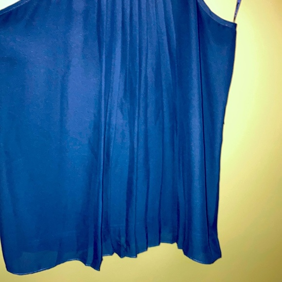 Vero Moda Blue Sleeveless Pleated Camisole - Picture 5 of 6